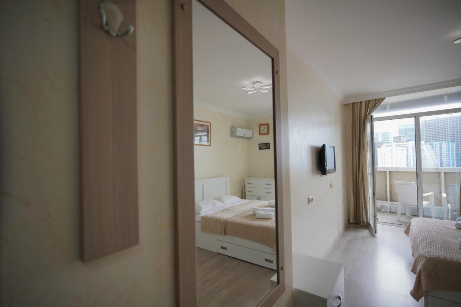 Apartment Orbi Dado 巴统 外观 照片
