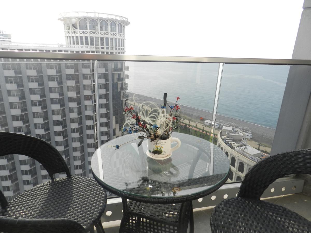 Apartment Orbi Dado 巴统 外观 照片